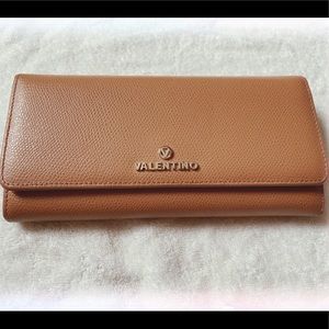 Valentino continental leather wallet by Mario